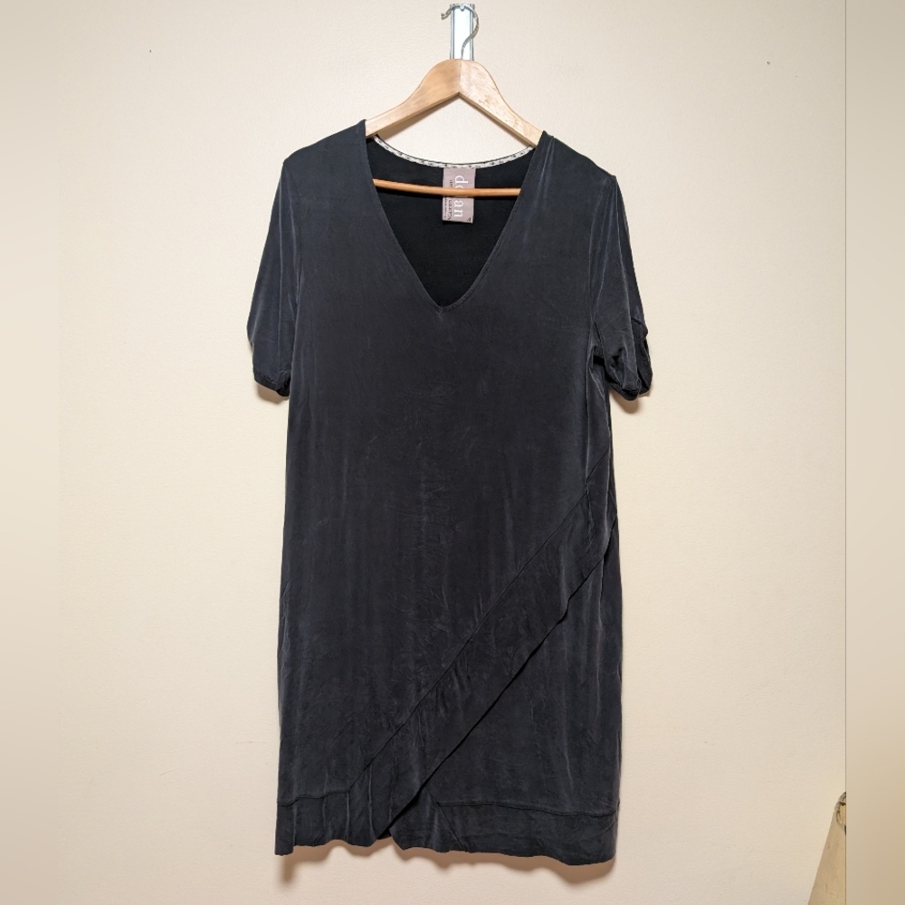 Dolan Left Coast Collection Soft Black Shift Dress Medium